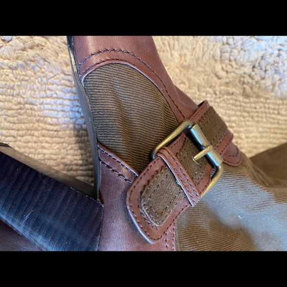 Nice stack heel leather and material boot - Picture 4 of 6